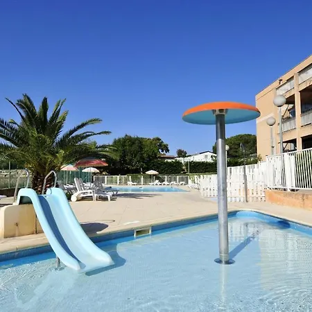 Village Le Kangourou By Popinns Vakantiepark Fréjus